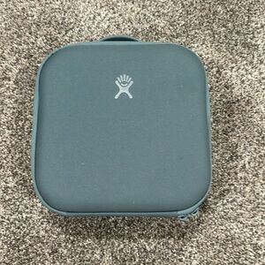 Hydro Flask  lunch box